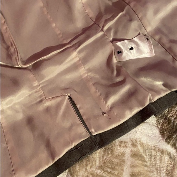 Blazer - Picture 3 of 5